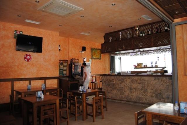 Hostal Malia Conil De La Frontera Eksteriør billede